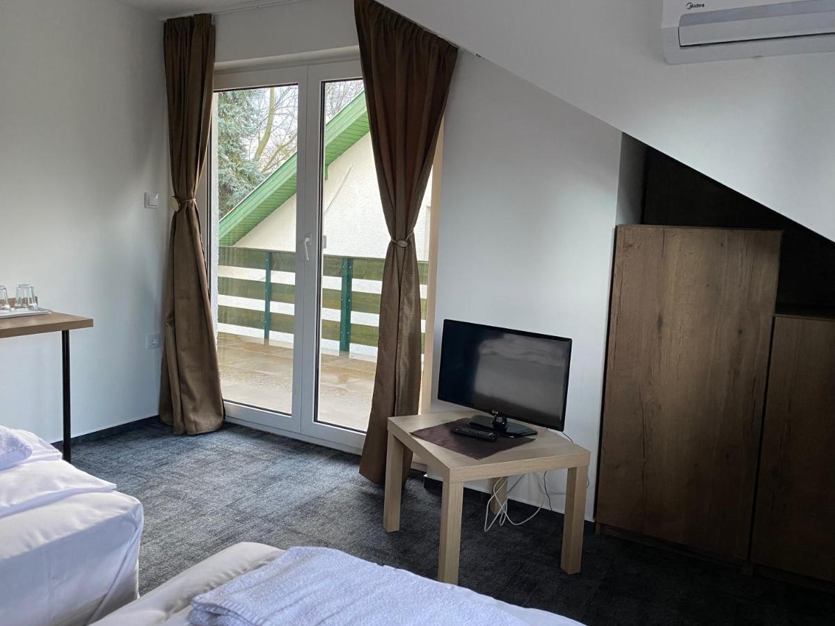 Bed and Breakfast A Fogado Bicske Esterno foto